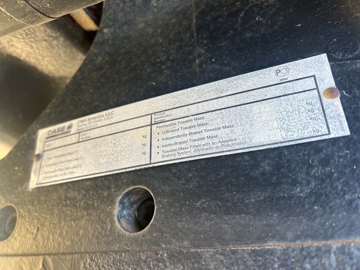 2011-case-ih-magnum-340-image-24