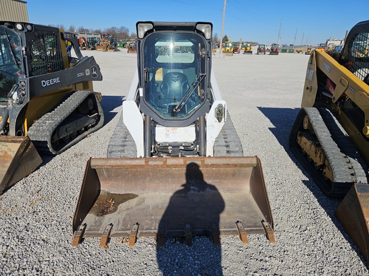 2019-bobcat-t595-image-2