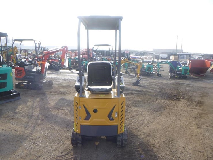 agt-mx12rx-hydraulic-excavator-image-8