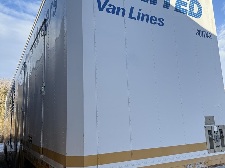 1993-kentucky-trailer-image-20