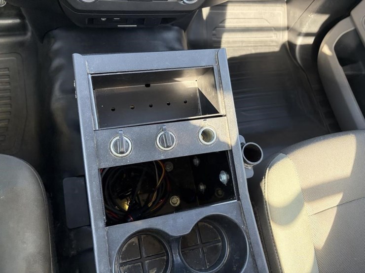 2015-ford-f150-image-14