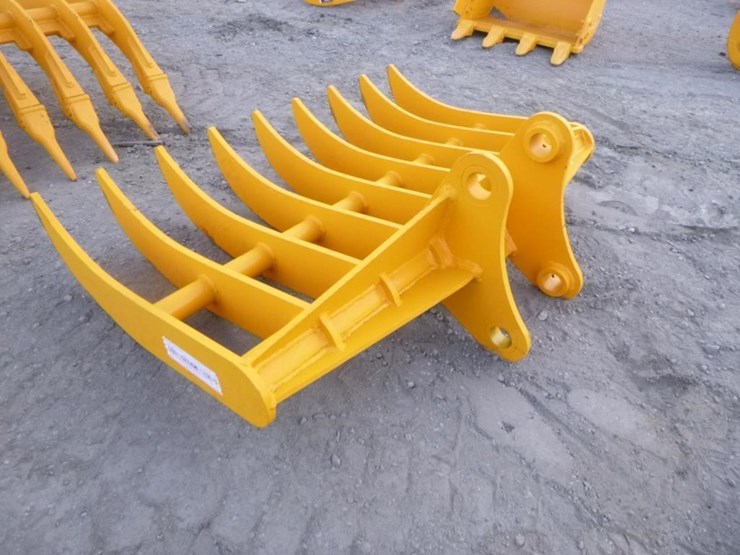 caterpillar-307-image-4