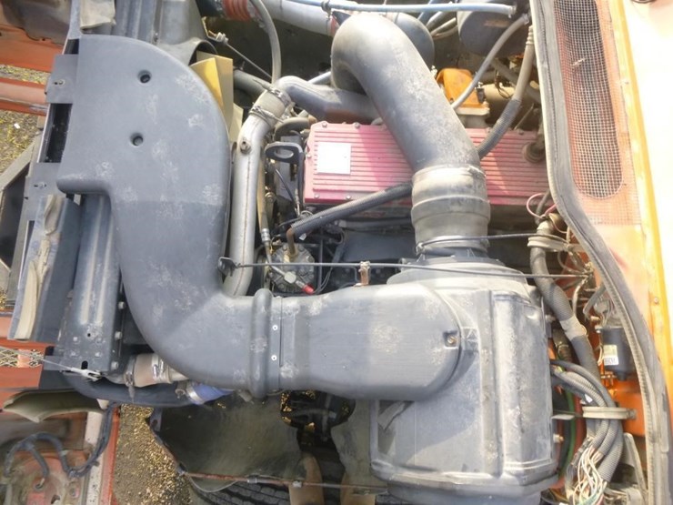 2001-international-2574-image-32