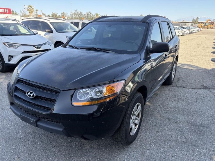 2009-hyundai-santa-fe-gls-image-1