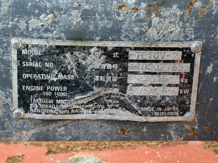 2019-takeuchi-tl10v2-image-19