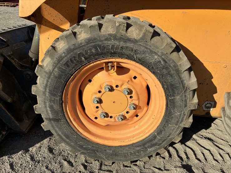 2018-manitou-1050r-image-10