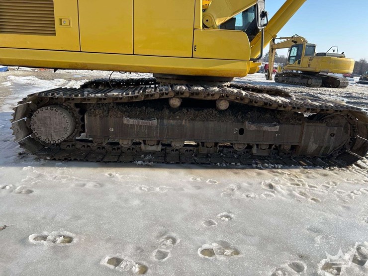 2013-komatsu-pc360-image-24