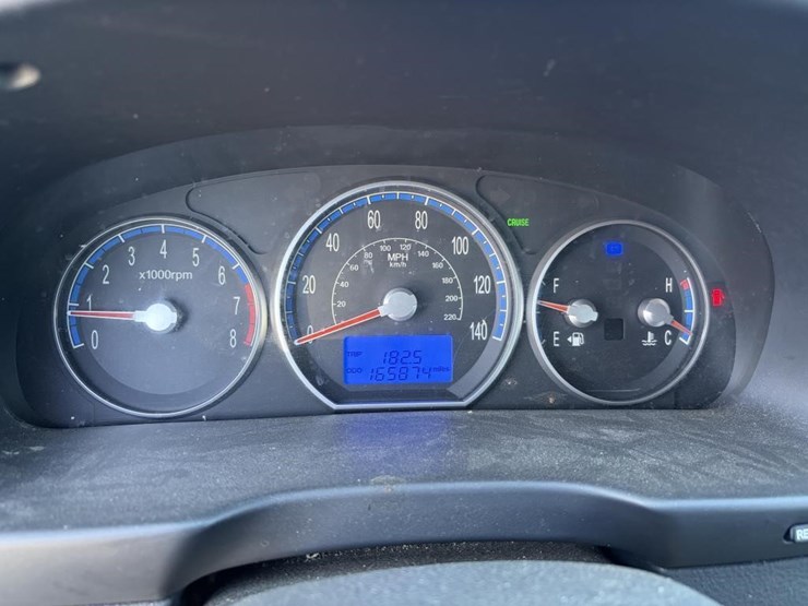 2009-hyundai-santa-fe-image-12