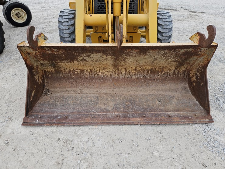 1991-john-deere-310d-image-3