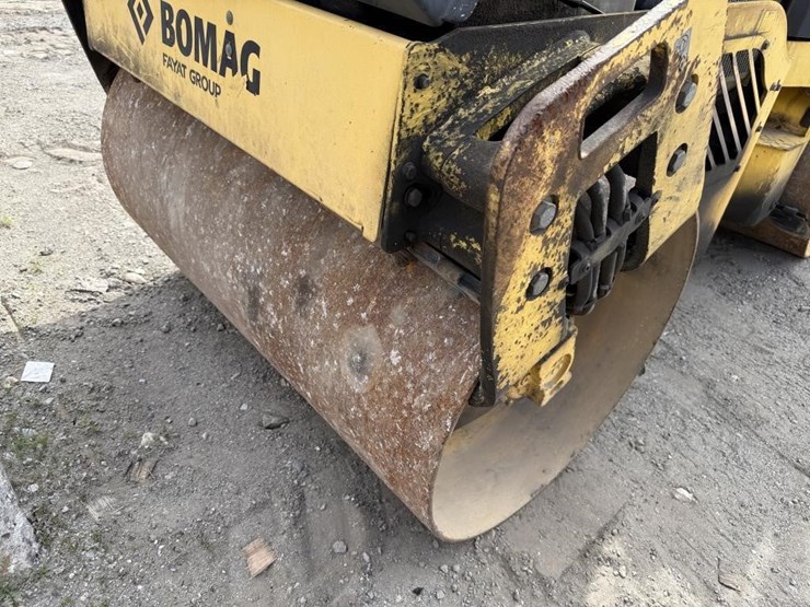 2014-bomag-bw120-image-20