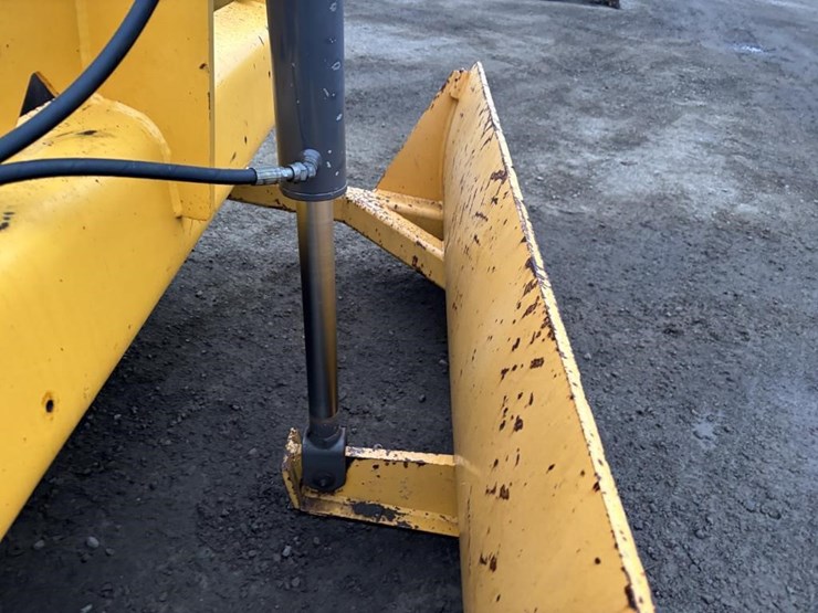 2013-volvo-sd75-image-13