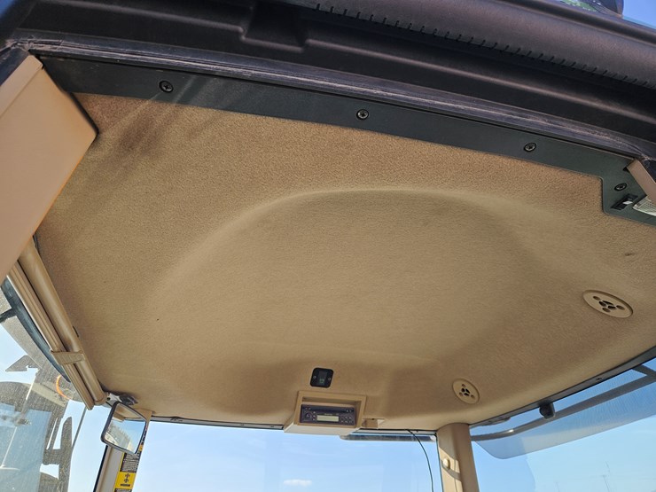 2009-john-deere-9230-image-16