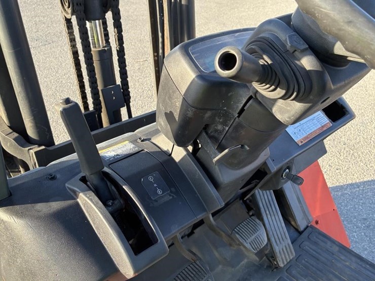 toyota-7fgcu20-image-14