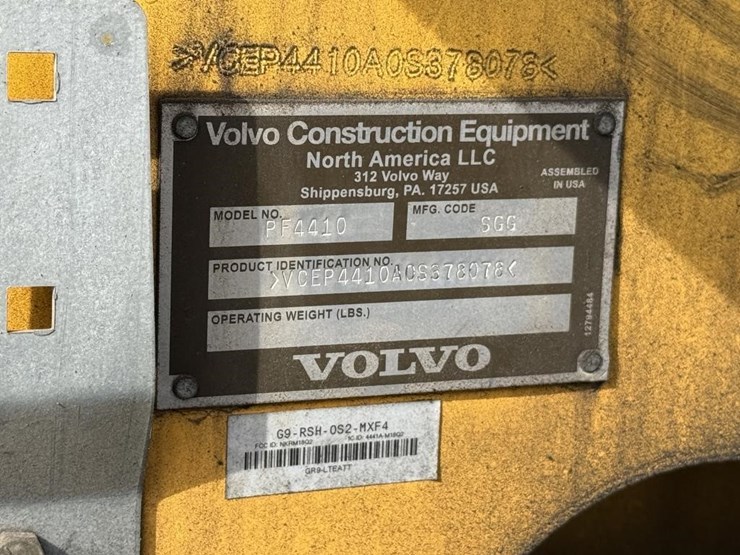 2016-volvo-blaw-knox-pf-4410b-asphalt-paver-image-53