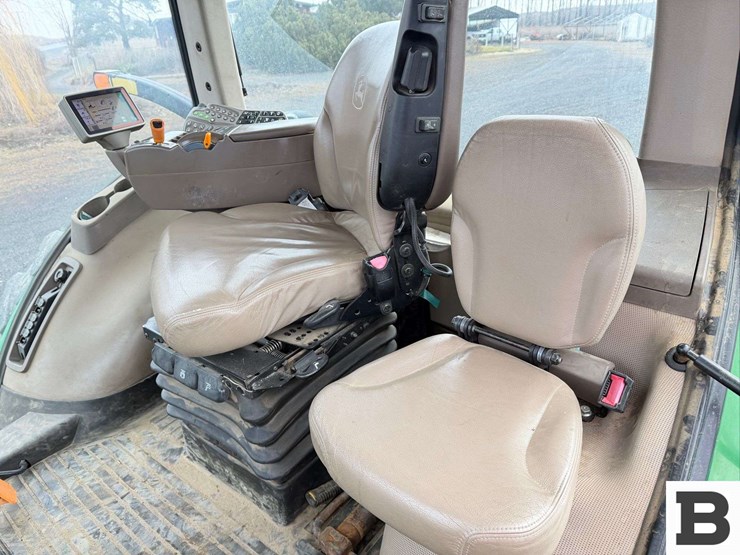 john-deere-8345r-image-50