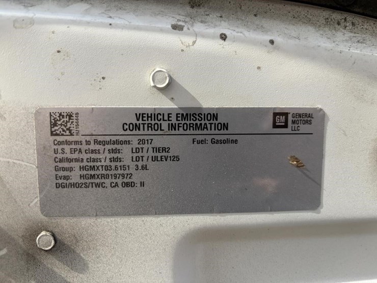 2017-chevrolet-traverse-image-26