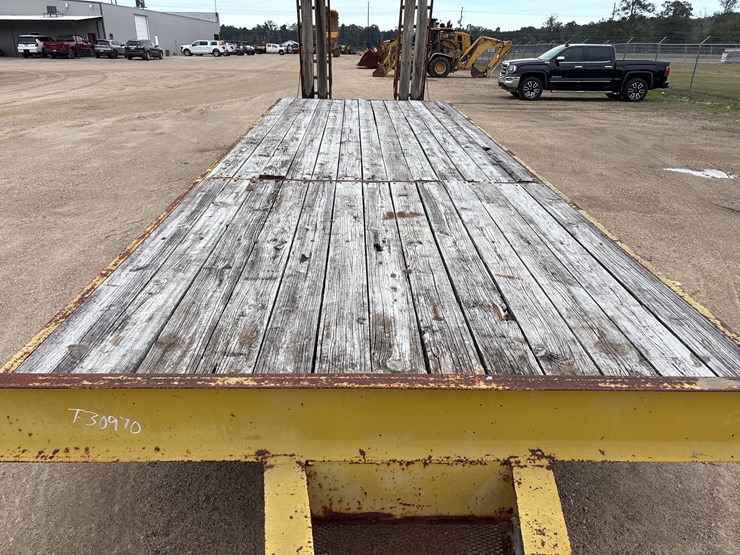 #30970-•-1999-crosley-30ft-equipment-trailer-image-8