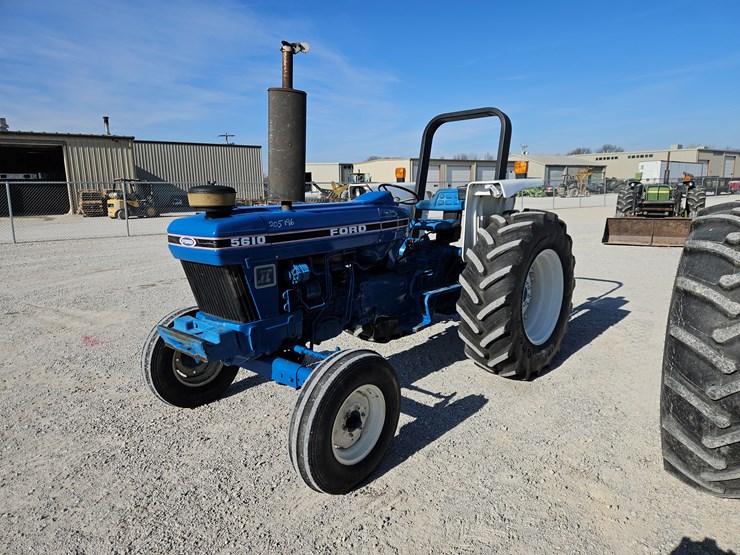 1990-ford-5610-image-18