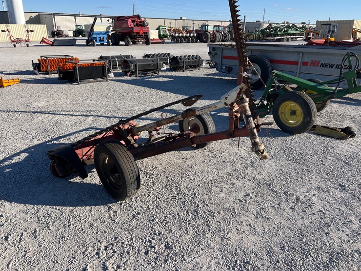 international-1100-image-1