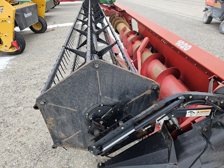 2005-case-ih-1020-image-12