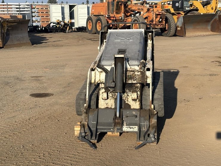 2014-bobcat-mt55-image-6