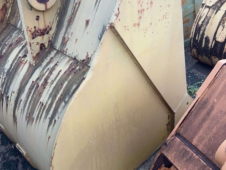 51”-bucket-image-16