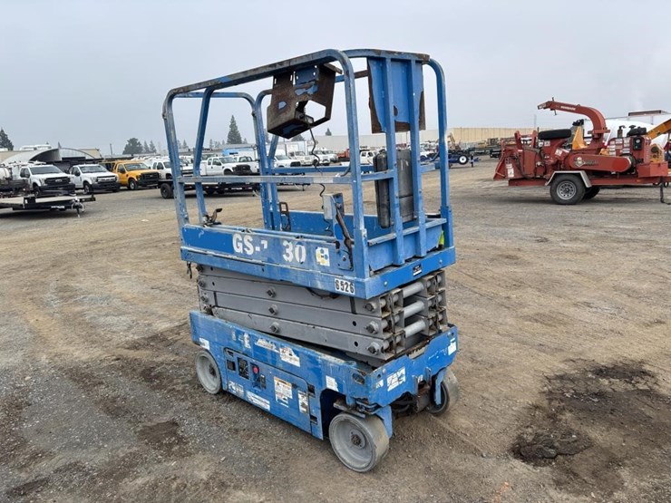 genie-gs1930-image-2