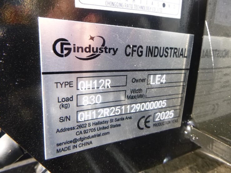 agt-qh12r-hydraulic-excavator-image-30