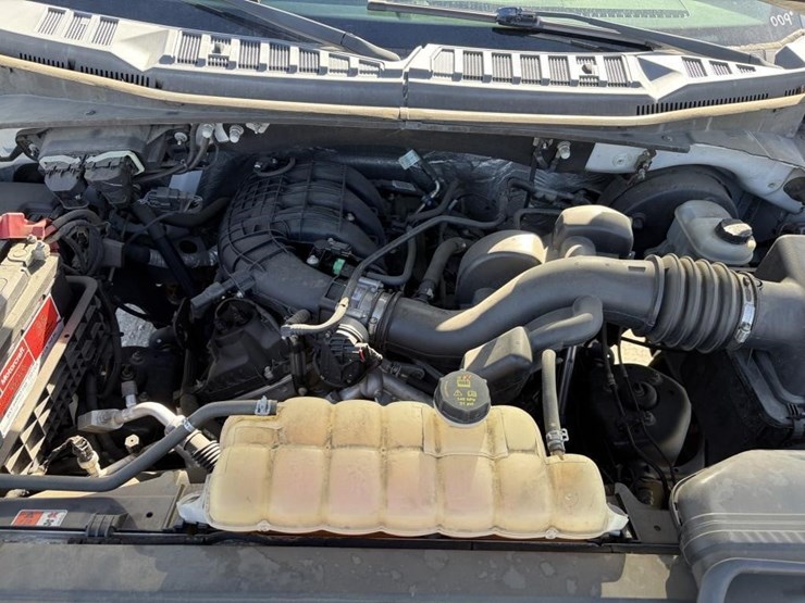 2015-ford-f150-image-19