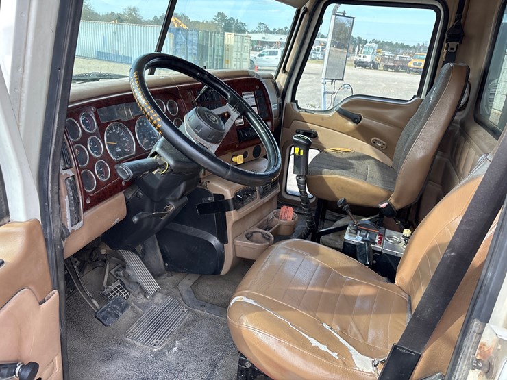 #31986-•-2007-mack-cv713-dump-truck-image-9