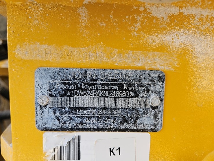 2022-deere-624p-image-24