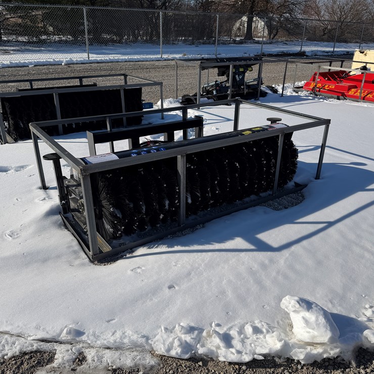 #210543 • Mower King SSAB72 Angle Broom