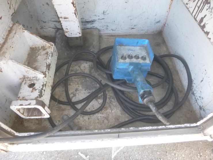 2006-ford-f450-image-11