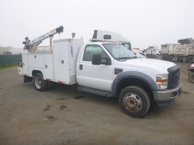 2009-ford-f550-image-2