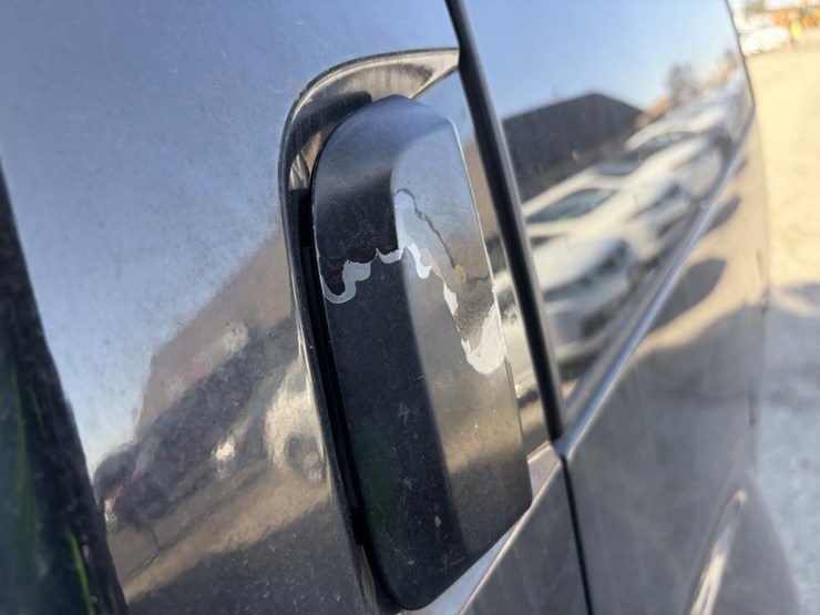 2012-nissan-pathfinder-image-34