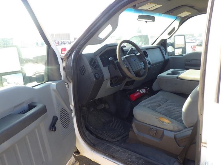 2015-ford-f350-image-5