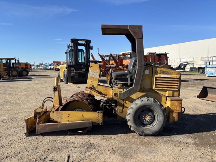 1999-rammax-vibratory-compactor-image-5