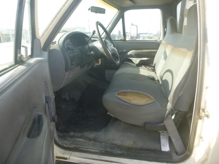 1996-ford-f450-image-10