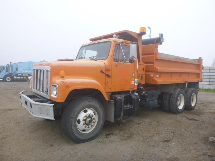 2001-international-2574-image-1