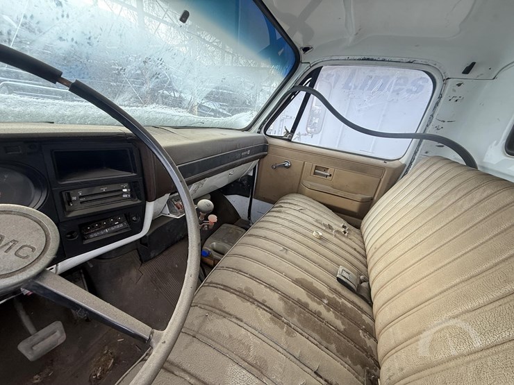 1987-gmc-topkick-c7500-image-12