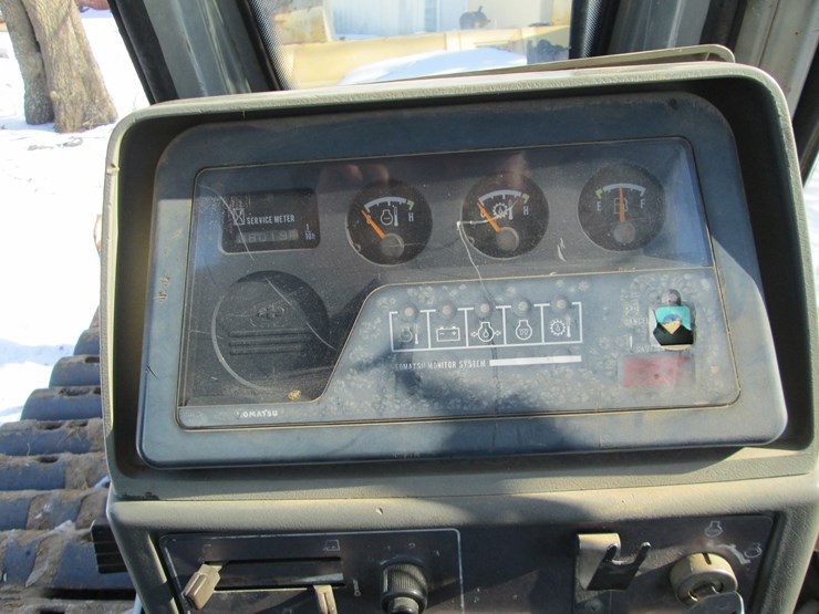 komatsu-d65p-image-30