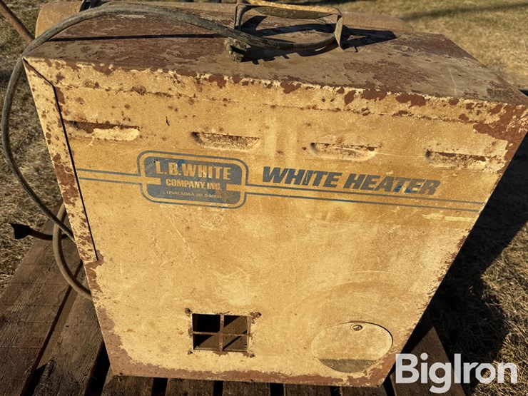 queen-&-l.b.-white-heaters-image-16