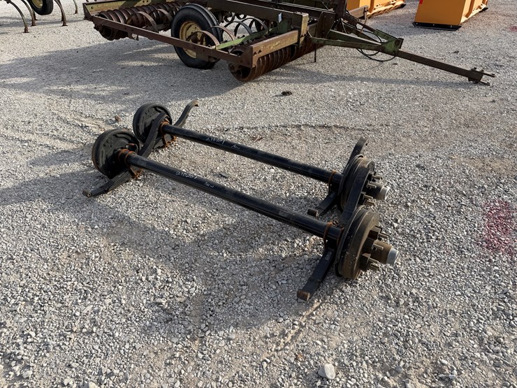 #210201-•-new-axles-image-1