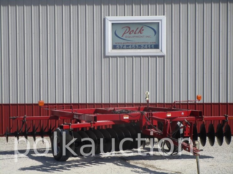 case-ih-3850-image-4