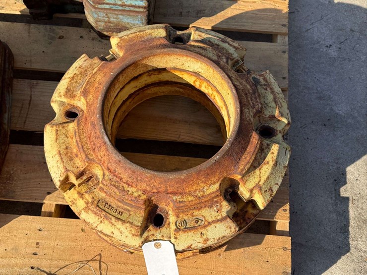 (3)-john-deere-wheel-weights-image-1