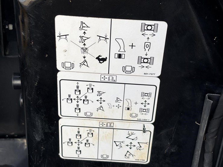 2022-caterpillar-303.5-image-36