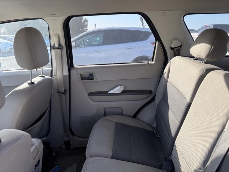 2008-ford-escape-hybrid-image-14