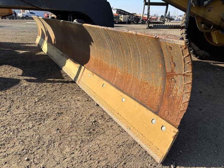 2008-deere-772d-image-10