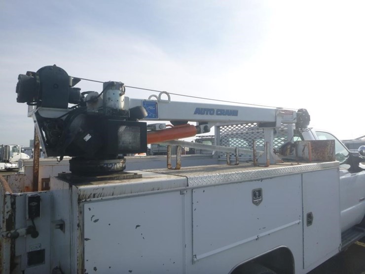 2006-ford-f450-image-9