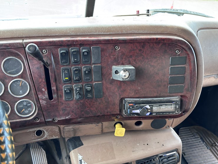 #32756-•-2007-mack-cv713-dump-truck-image-14